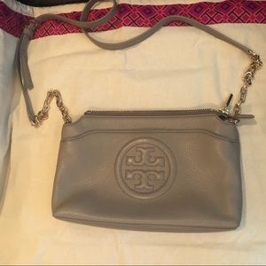 EUC taupe Tory Burch crossbody purse